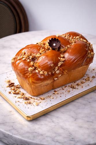 Козунак с карамел и орехи - LAVENE