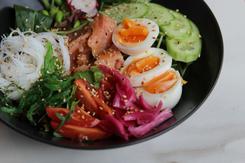 Свежа салата с пушена сьомга - LAVENE